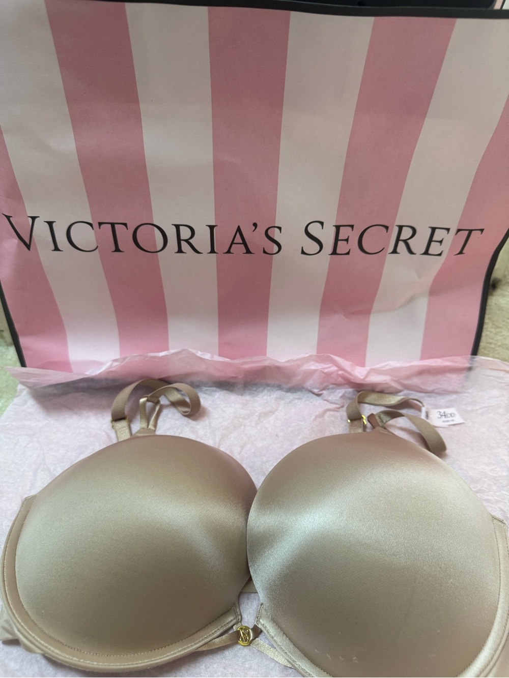 Victoria’s Secret Nude/Tan Smooth Push-Up Bra 34DD NWT
